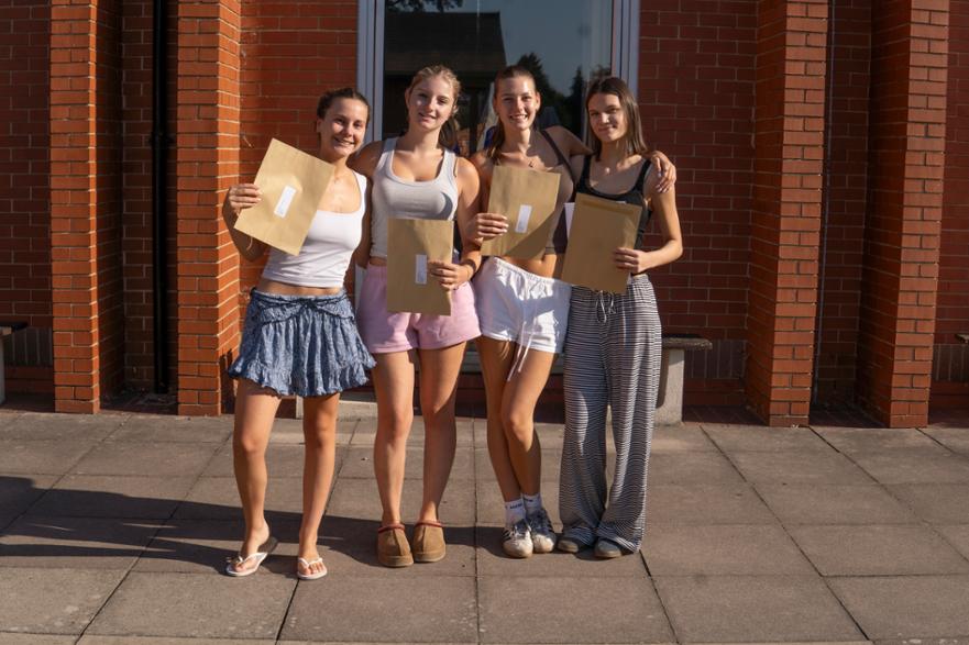 A Level Results 26 - DSC02205